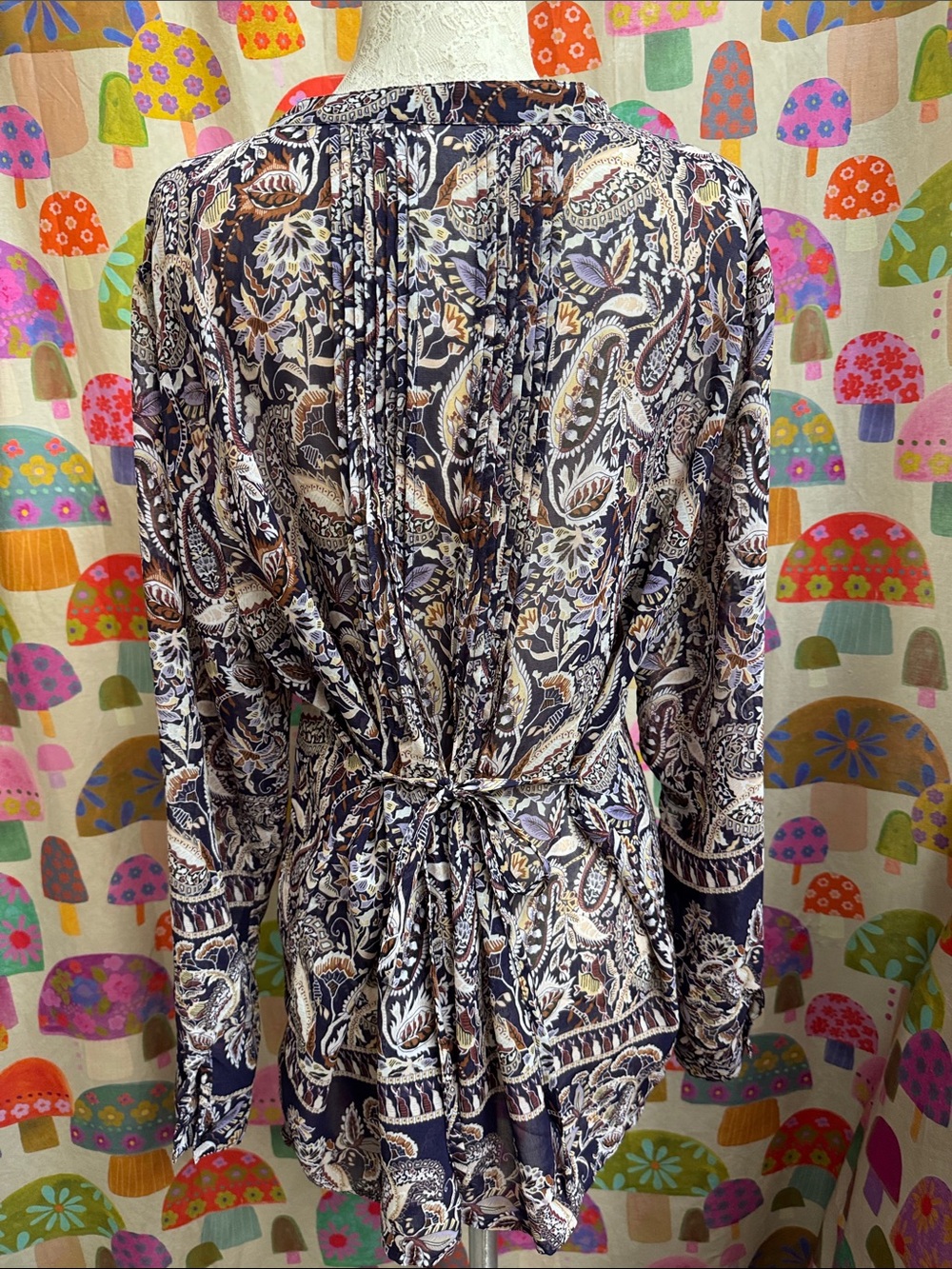 Style & Co. L/S Sheer Tunic. Large - Picture 7 of 12